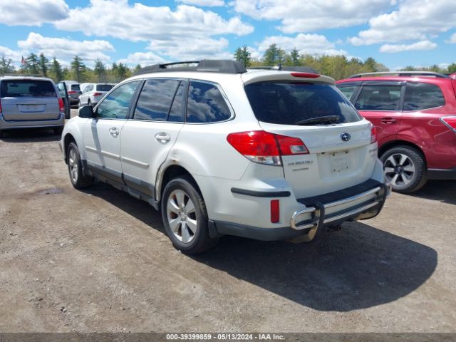 Photo 2 VIN: 4S4BRBKC9B3383581 - SUBARU OUTBACK 