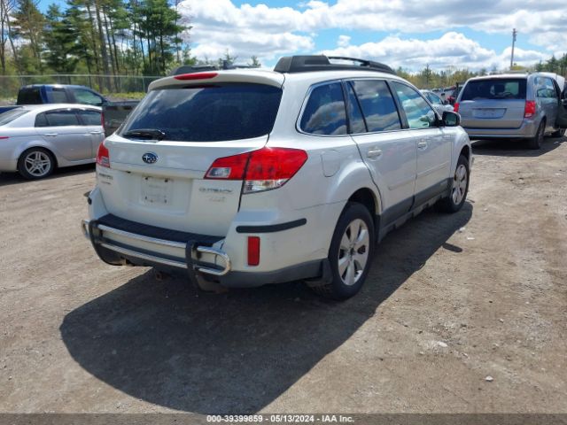 Photo 3 VIN: 4S4BRBKC9B3383581 - SUBARU OUTBACK 