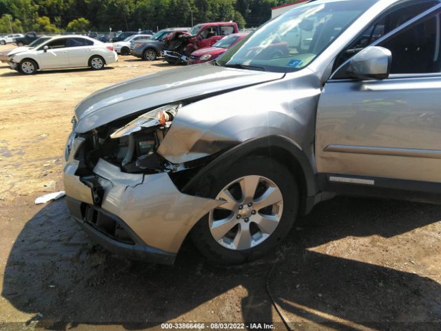 Photo 5 VIN: 4S4BRBKC9B3415090 - SUBARU OUTBACK 