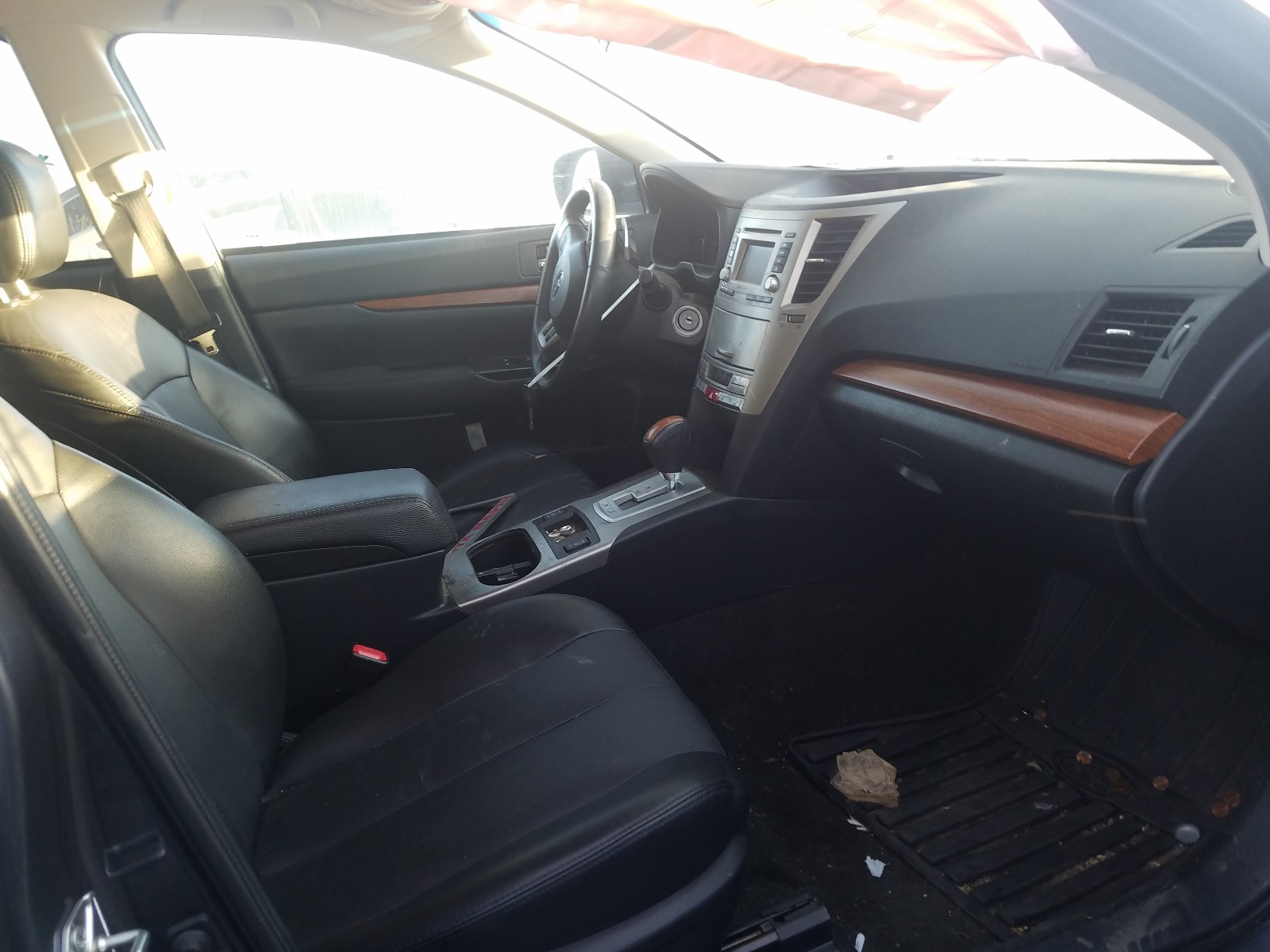 Photo 4 VIN: 4S4BRBKC9E3229523 - SUBARU OUTBACK 2. 