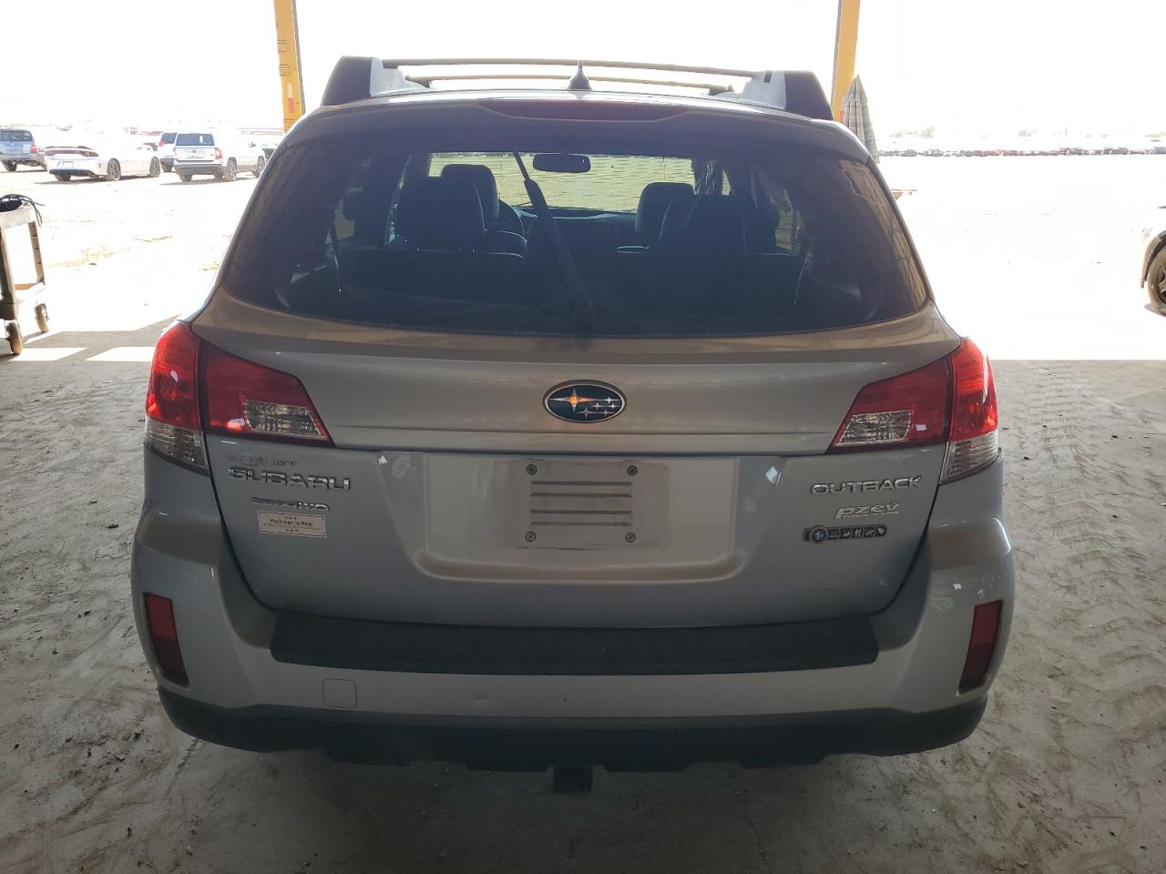 Photo 5 VIN: 4S4BRBKC9E3292041 - SUBARU OUTBACK 