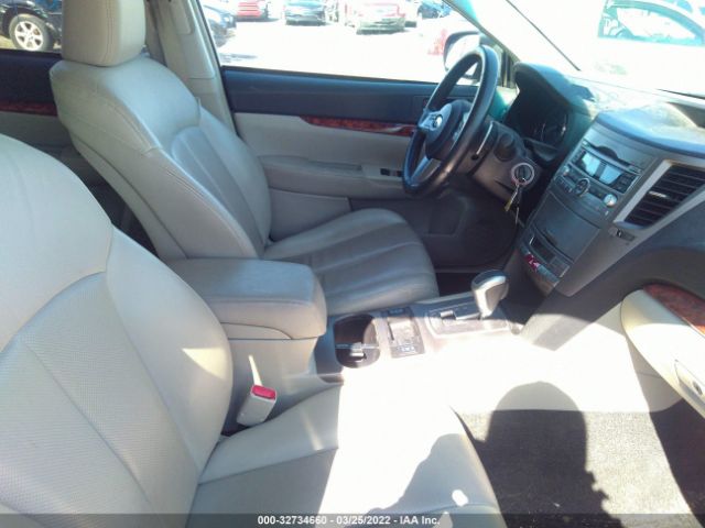 Photo 4 VIN: 4S4BRBKCXB3433856 - SUBARU OUTBACK 