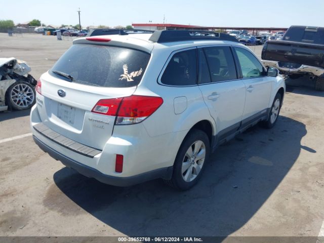 Photo 3 VIN: 4S4BRBKCXC3210413 - SUBARU OUTBACK 