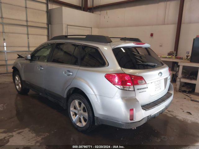 Photo 2 VIN: 4S4BRBLC0D3286187 - SUBARU OUTBACK 