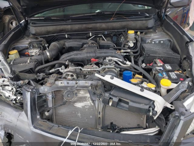 Photo 9 VIN: 4S4BRBLC0E3228095 - SUBARU OUTBACK 