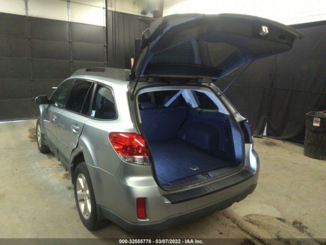 Photo 2 VIN: 4S4BRBLC1D3242652 - SUBARU OUTBACK 