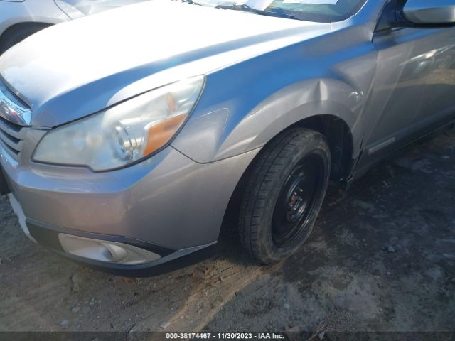 Photo 5 VIN: 4S4BRBLC2B3354762 - SUBARU OUTBACK 