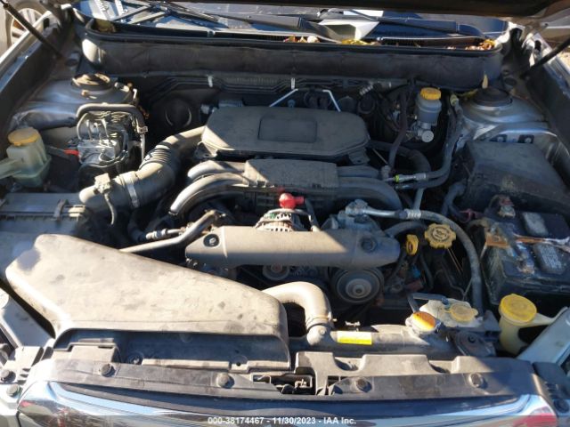 Photo 9 VIN: 4S4BRBLC2B3354762 - SUBARU OUTBACK 