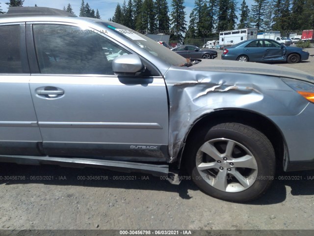 Photo 5 VIN: 4S4BRBLC2E3236733 - SUBARU OUTBACK 