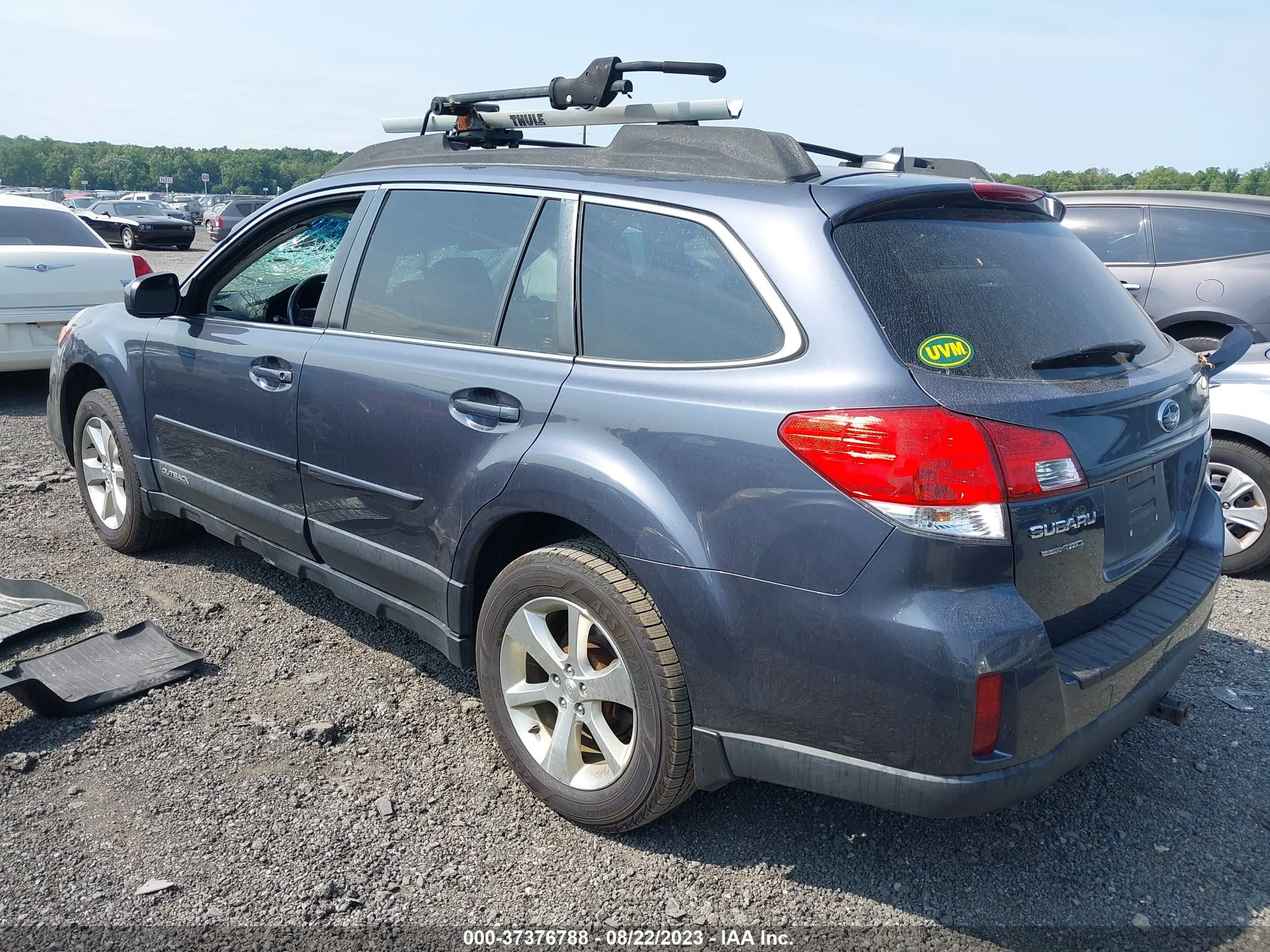 Photo 2 VIN: 4S4BRBLC2E3291649 - SUBARU OUTBACK 