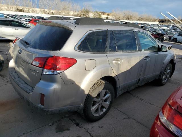 Photo 2 VIN: 4S4BRBLC3E3303761 - SUBARU OUTBACK 