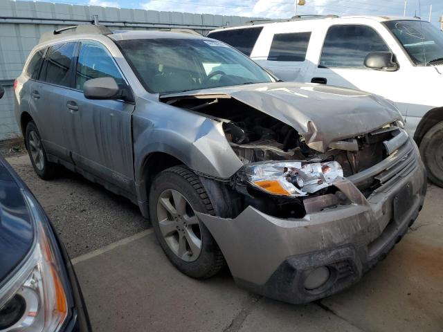 Photo 3 VIN: 4S4BRBLC3E3303761 - SUBARU OUTBACK 