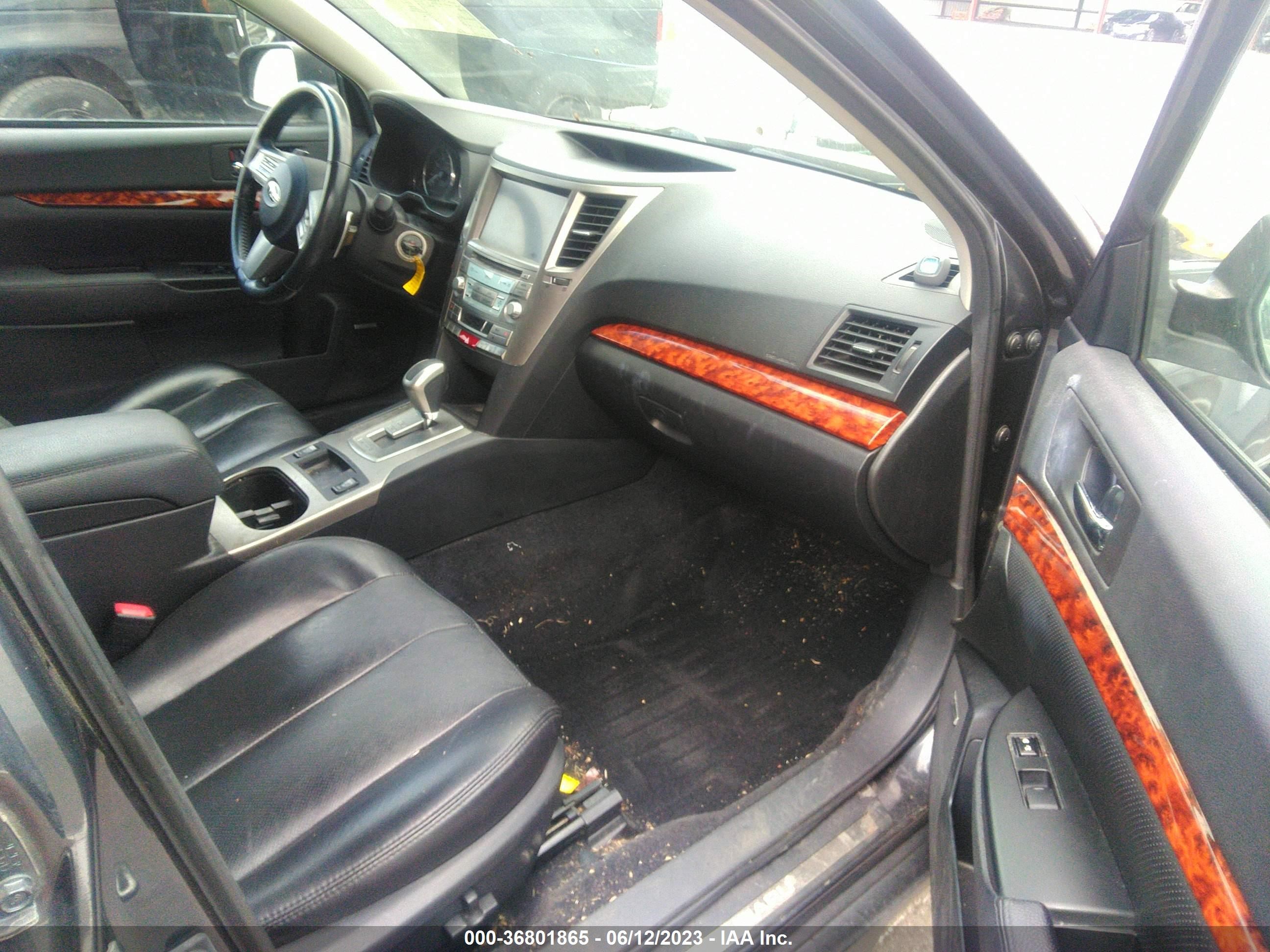 Photo 4 VIN: 4S4BRBLC4B3371711 - SUBARU OUTBACK 