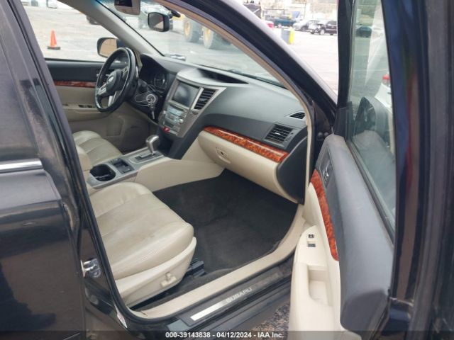 Photo 4 VIN: 4S4BRBLC5B3408426 - SUBARU OUTBACK 