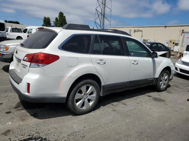 Photo 2 VIN: 4S4BRBLC6B3316614 - SUBARU OUTBACK 