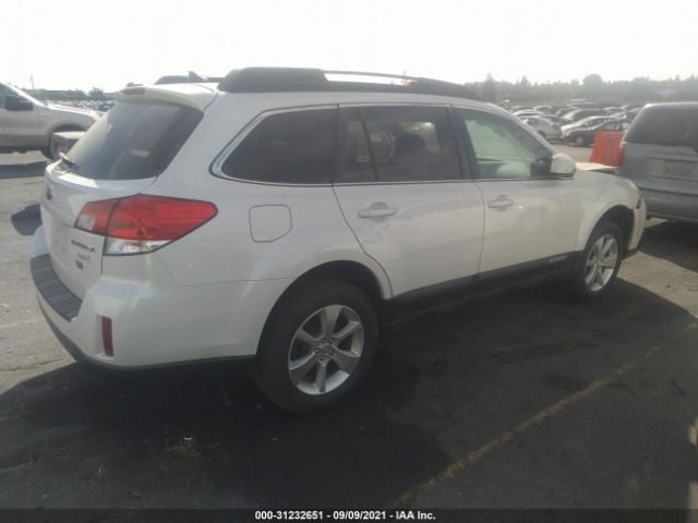 Photo 3 VIN: 4S4BRBLC7E3238901 - SUBARU OUTBACK 