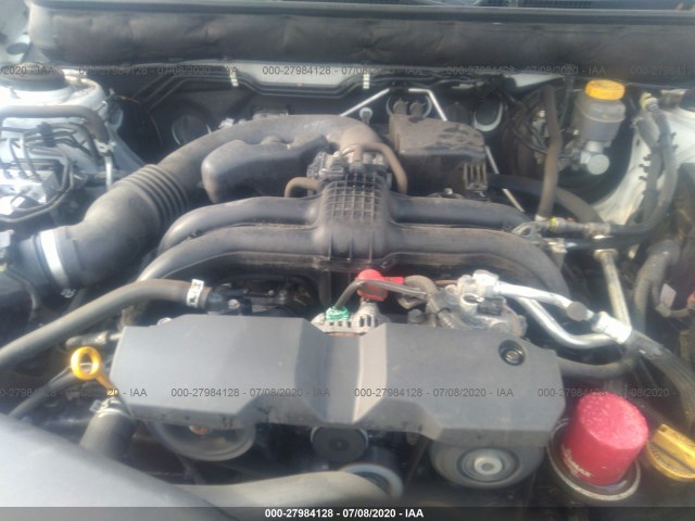 Photo 9 VIN: 4S4BRBLC9E3227446 - SUBARU OUTBACK 