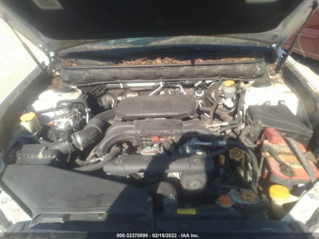 Photo 9 VIN: 4S4BRBLCXB3347932 - SUBARU OUTBACK 