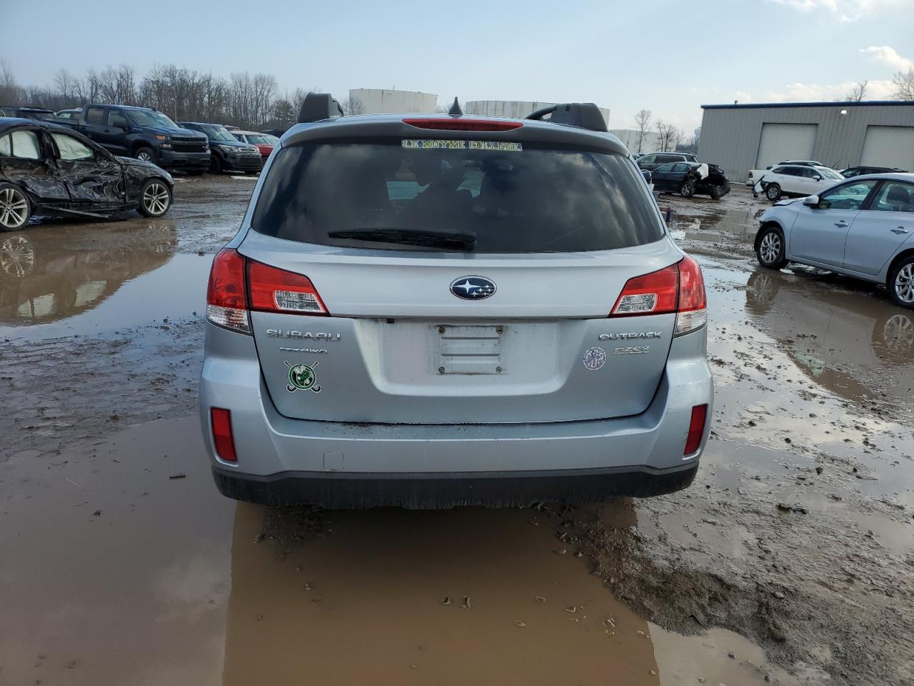 Photo 5 VIN: 4S4BRBLCXE3326826 - SUBARU OUTBACK 