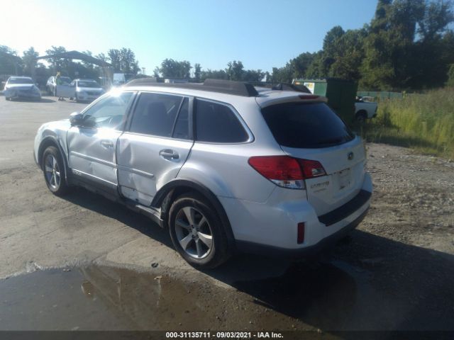 Photo 2 VIN: 4S4BRBSC3D3239933 - SUBARU OUTBACK 