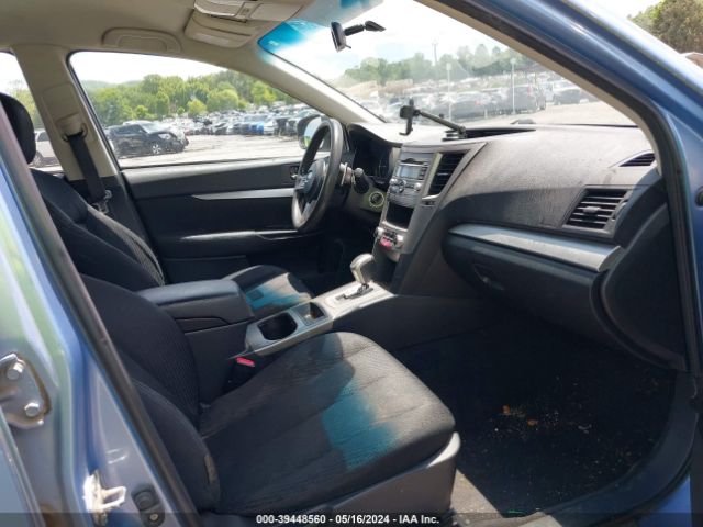 Photo 4 VIN: 4S4BRCAC0A3370711 - SUBARU OUTBACK 