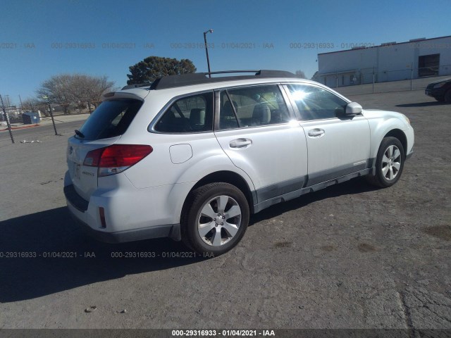 Photo 3 VIN: 4S4BRCAC0C3255920 - SUBARU OUTBACK 