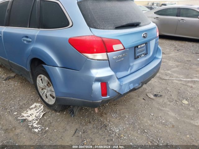 Photo 5 VIN: 4S4BRCAC0C3264245 - SUBARU OUTBACK 