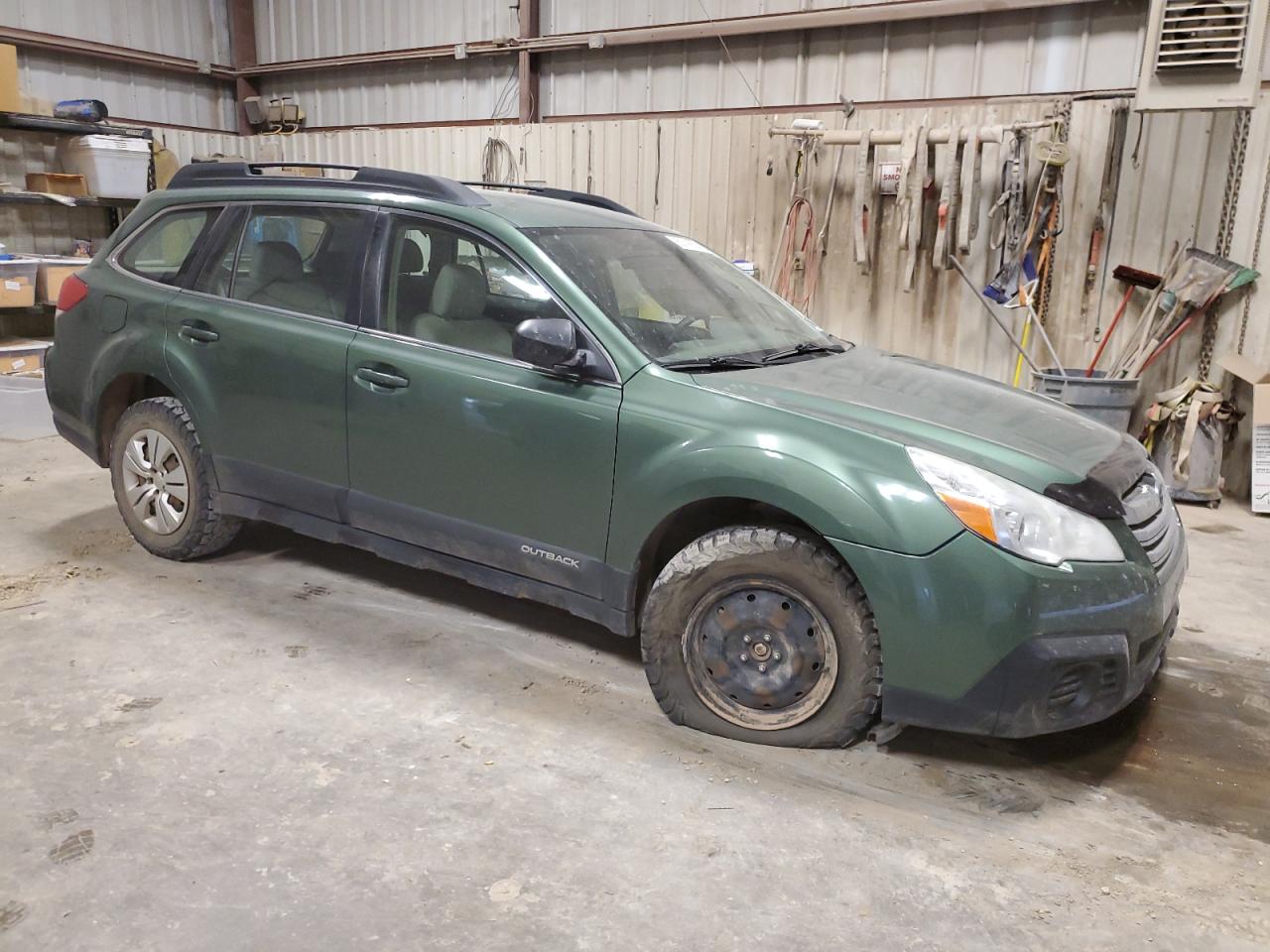 Photo 3 VIN: 4S4BRCAC0D3236298 - SUBARU OUTBACK 