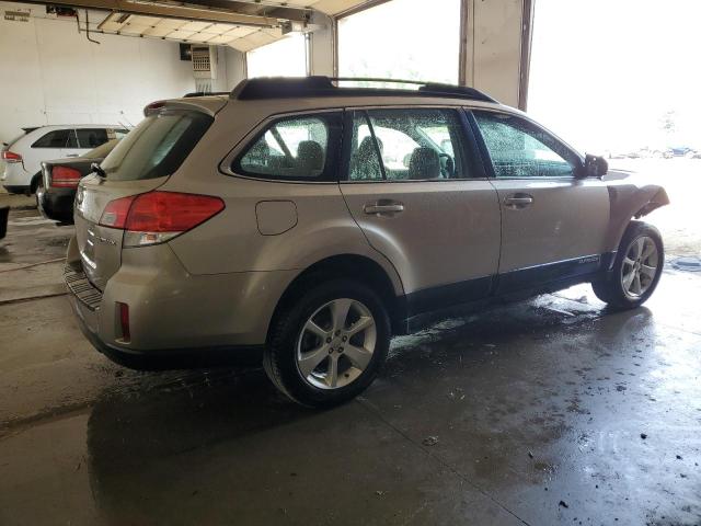 Photo 2 VIN: 4S4BRCAC0E3320994 - SUBARU OUTBACK 