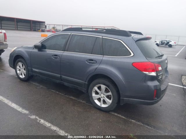 Photo 2 VIN: 4S4BRCAC0E3328335 - SUBARU OUTBACK 