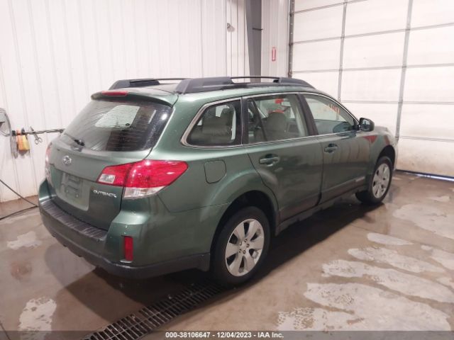 Photo 3 VIN: 4S4BRCAC2C3297957 - SUBARU OUTBACK 