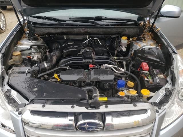 Photo 6 VIN: 4S4BRCAC4D3256442 - SUBARU OUTBACK 2. 