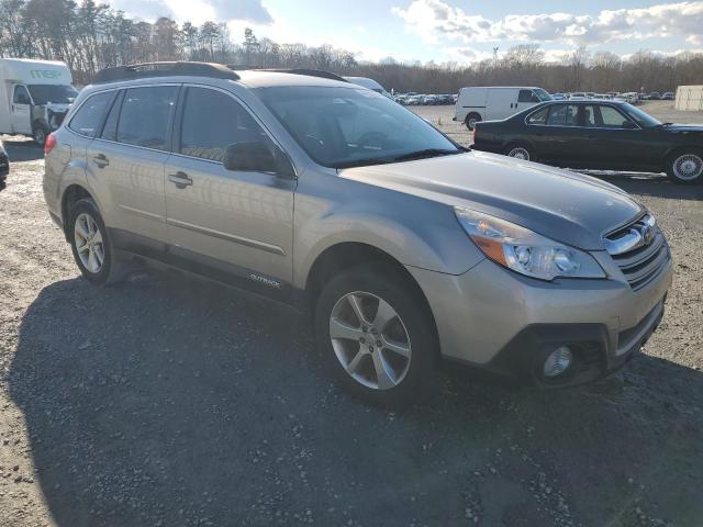 Photo 3 VIN: 4S4BRCAC4E3314423 - SUBARU OUTBACK 