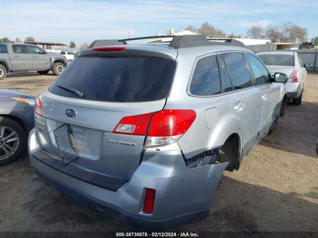 Photo 3 VIN: 4S4BRCAC6C1257733 - SUBARU OUTBACK 