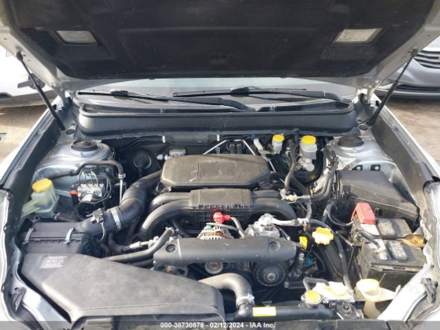 Photo 9 VIN: 4S4BRCAC6C1257733 - SUBARU OUTBACK 