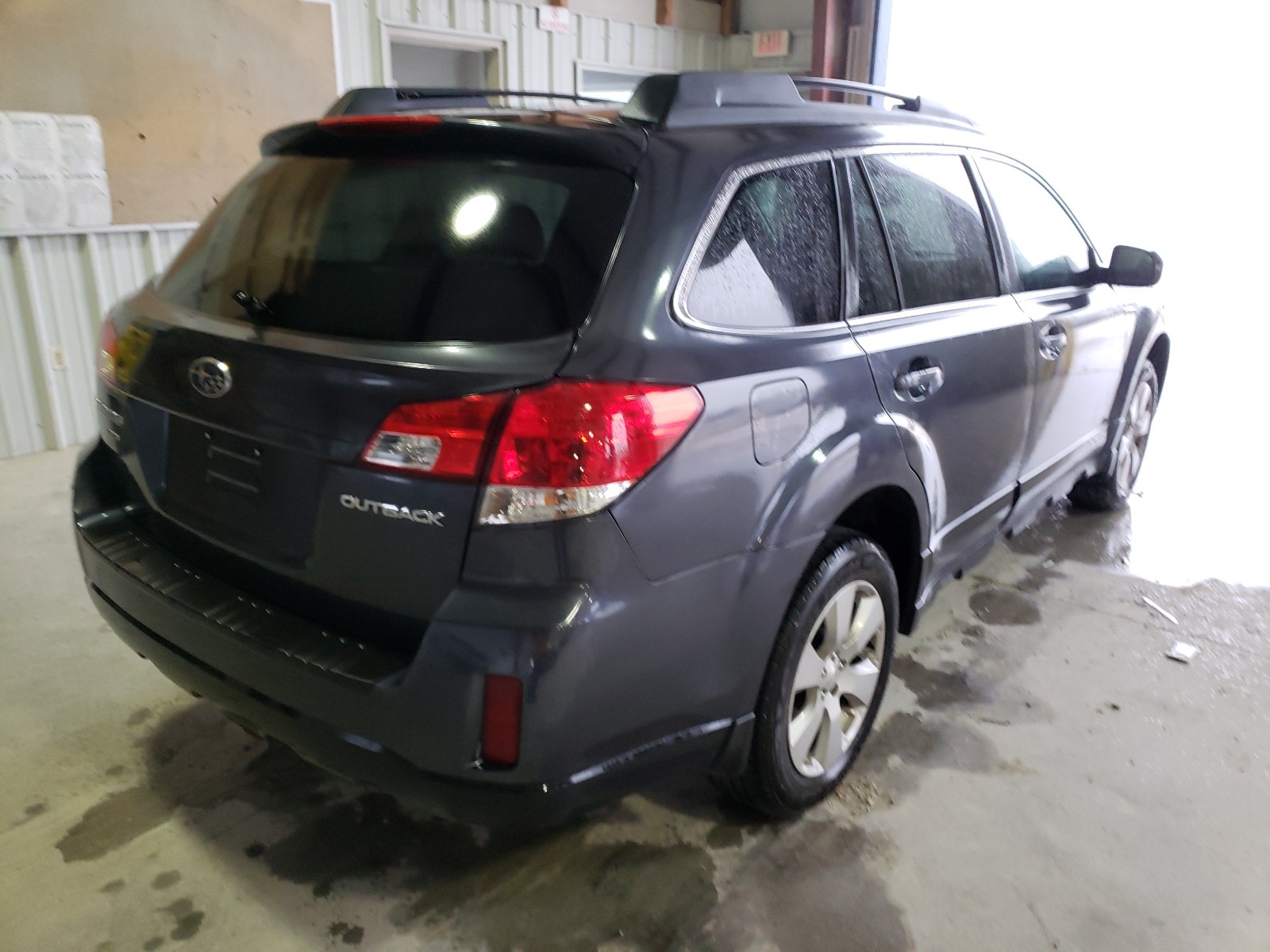 Photo 3 VIN: 4S4BRCBC0C3220857 - SUBARU OUTBACK 2. 