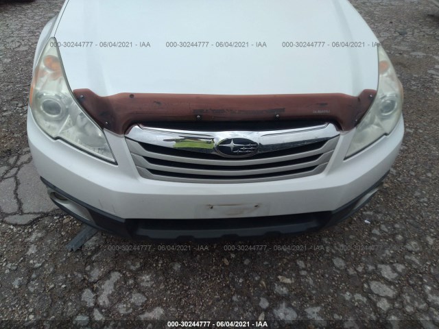 Photo 5 VIN: 4S4BRCBC2A3332346 - SUBARU OUTBACK 