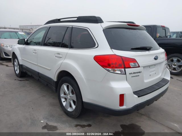 Photo 2 VIN: 4S4BRCBC4D3280738 - SUBARU OUTBACK 