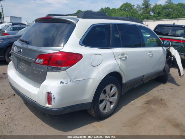 Photo 3 VIN: 4S4BRCBC5C1208747 - SUBARU OUTBACK 