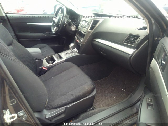 Photo 4 VIN: 4S4BRCBC6B3391840 - SUBARU OUTBACK 