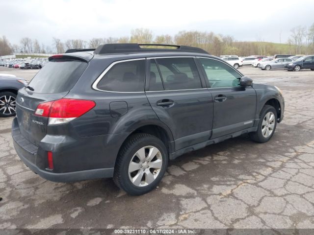 Photo 3 VIN: 4S4BRCCC0B3348805 - SUBARU OUTBACK 