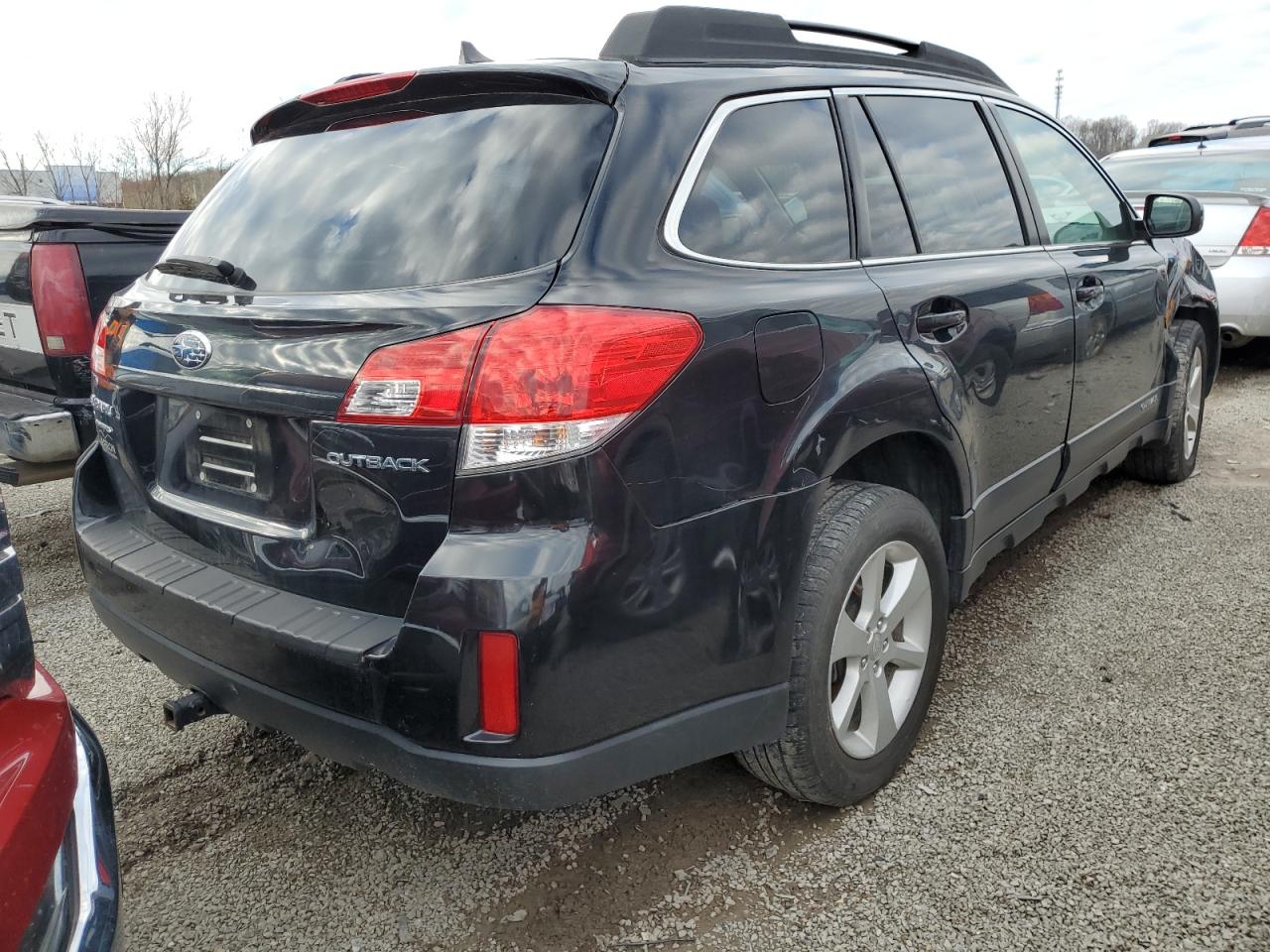 Photo 2 VIN: 4S4BRCCC0E3245436 - SUBARU OUTBACK 