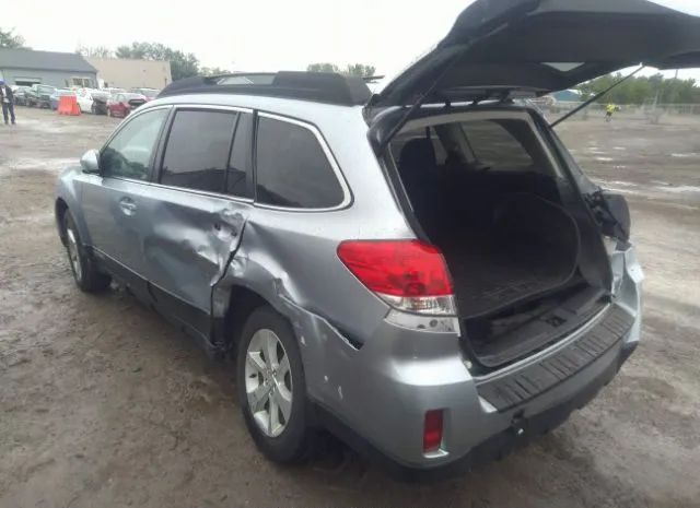 Photo 2 VIN: 4S4BRCCC1D3299200 - SUBARU OUTBACK 