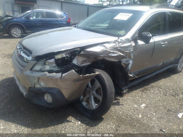 Photo 5 VIN: 4S4BRCCC3E3227853 - SUBARU OUTBACK 