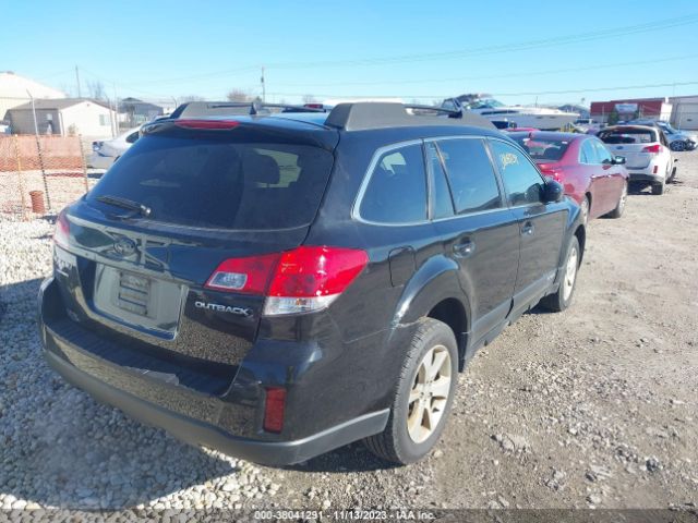 Photo 3 VIN: 4S4BRCCC3E3245155 - SUBARU OUTBACK 