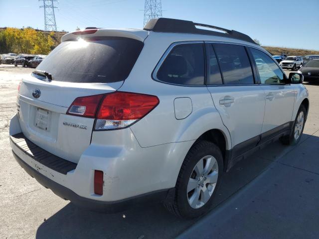 Photo 3 VIN: 4S4BRCCC4B1318380 - SUBARU OUTBACK 2. 