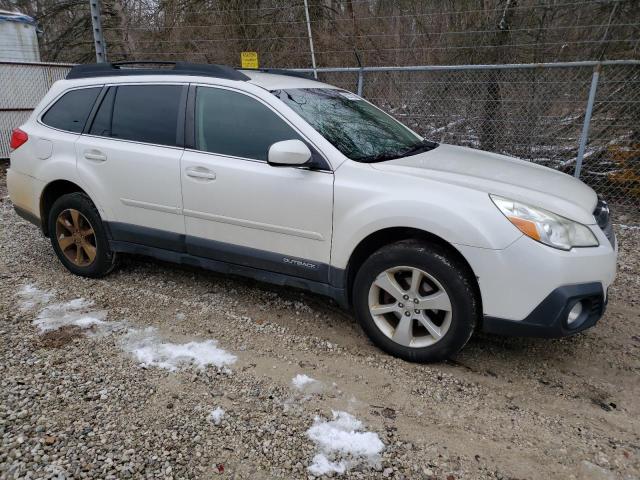 Photo 3 VIN: 4S4BRCCC4D3218111 - SUBARU OUTBACK 