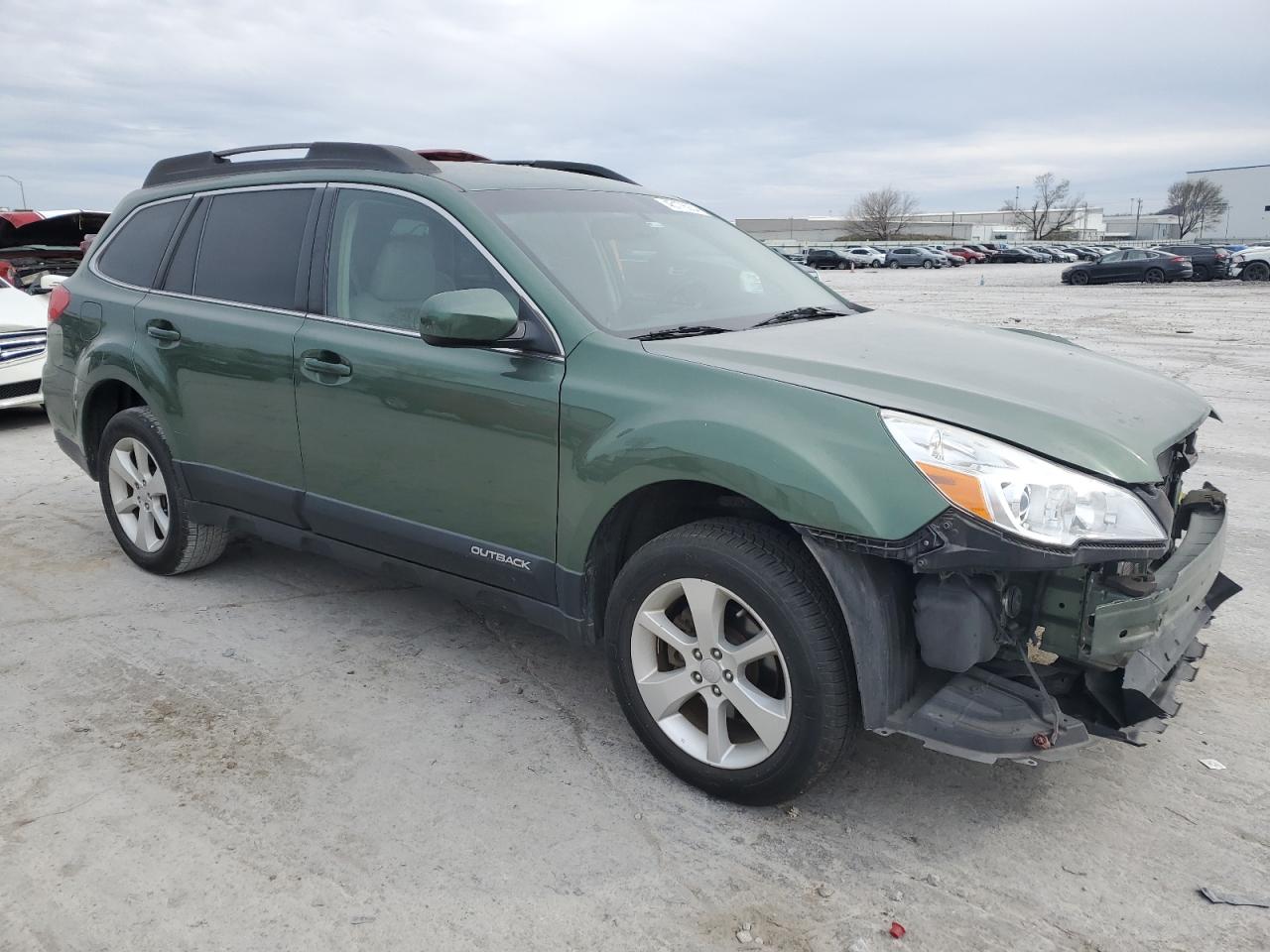 Photo 3 VIN: 4S4BRCCC4D3249889 - SUBARU OUTBACK 