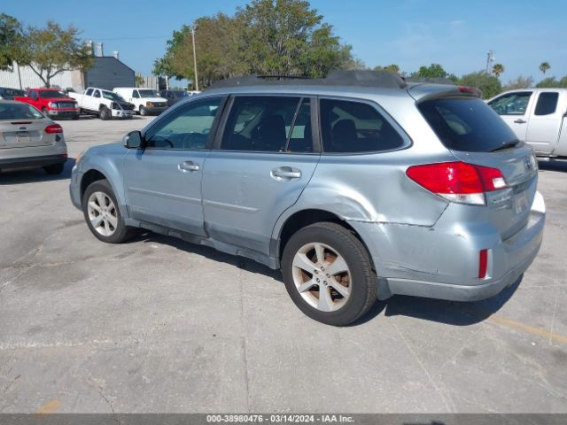 Photo 2 VIN: 4S4BRCCC4D3290765 - SUBARU OUTBACK 