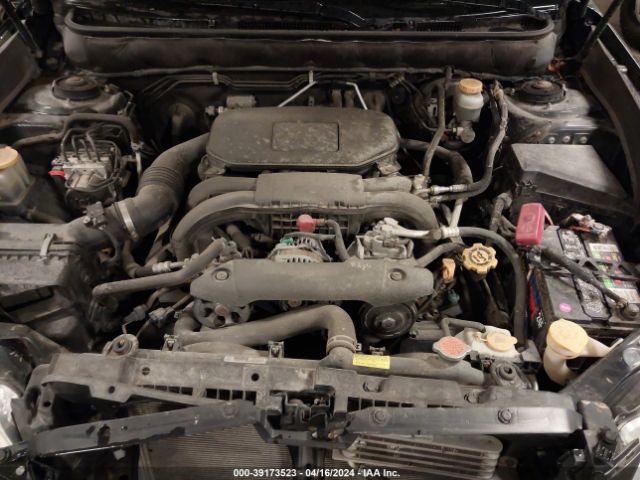 Photo 9 VIN: 4S4BRCCC5A3382446 - SUBARU OUTBACK 